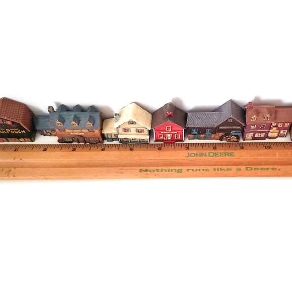 Vintage 90s Nostalgic Houses & Shops - Picture 12 of 15